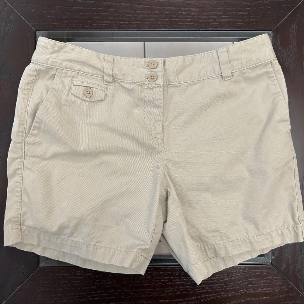 *LOFT* Tan Original Shorts w/ Pockets Size 4